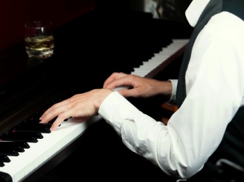 中林哲也ピアノ教室